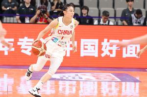 hth体育-啊？王思雨赛后拥抱隋菲菲：我称之为last dance 最后一舞