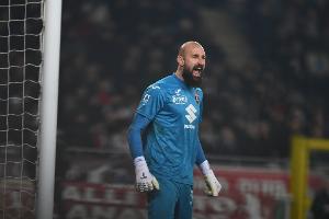 华体会官网入口-都体：那不勒斯和都灵考虑交易门将，卡利亚里当中间人捞一笔