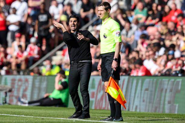 华体会hth体育官网入口-状态堪忧！阿森纳断崖式滑坡，三连败被挤出前四