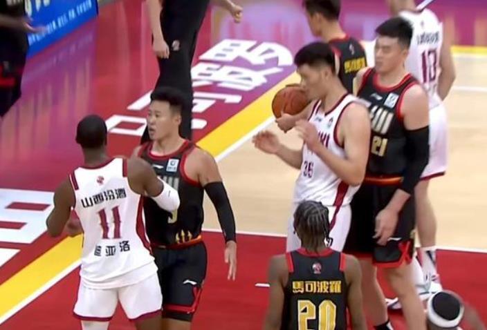 华体会官网入口-CBA最新排名出炉，首钢重回前四，深圳队升至第六，新疆队二连胜